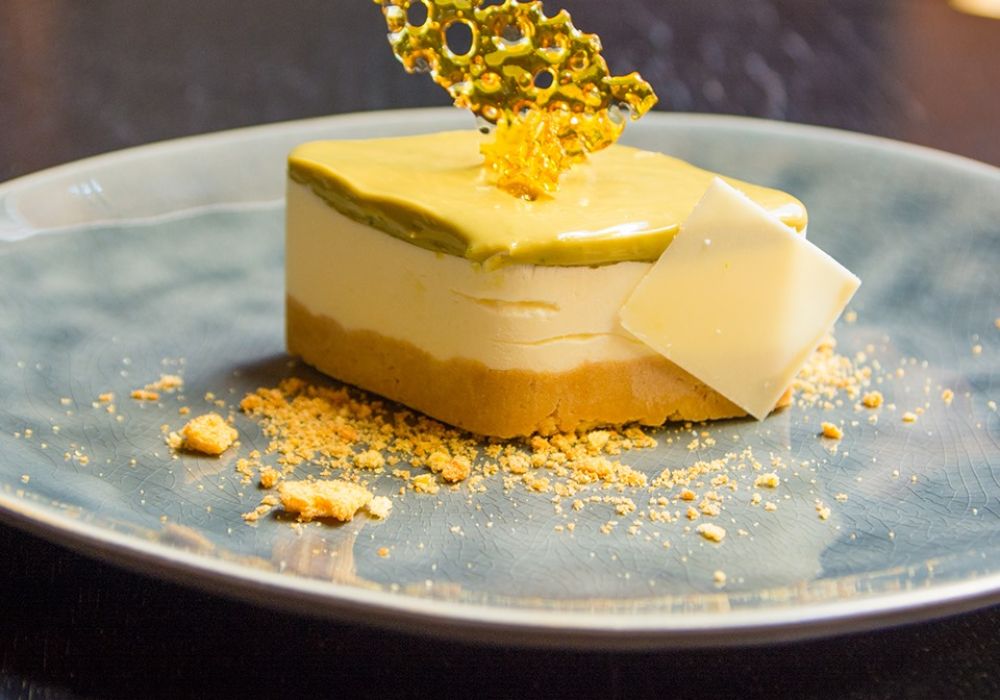 dezert pistachio cheese cross waterfront
